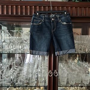 Women’s Jean shorts